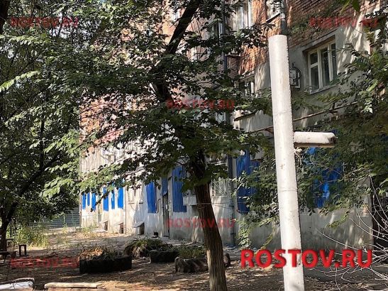 В Ростове на Нариманова приостановили снос аварийного здания