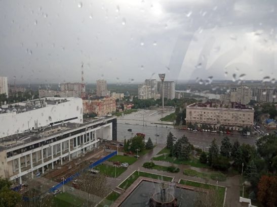 В Ростове на 19 июля спрогнозировали дождь, но жара так и останется