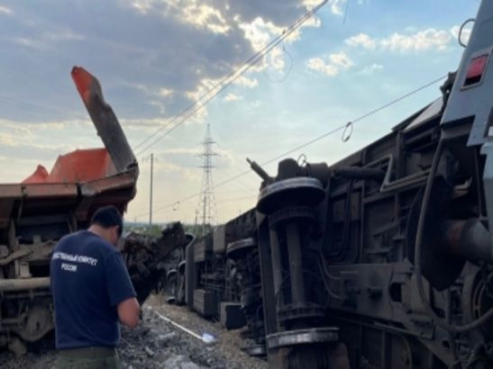 Дело о сходе пассажирского поезда в Волгоградской области направили в Ростов
