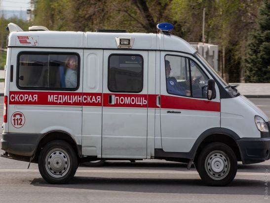 В Ростовской области 17-летний парень пострадал в ДТП с двумя скутерами