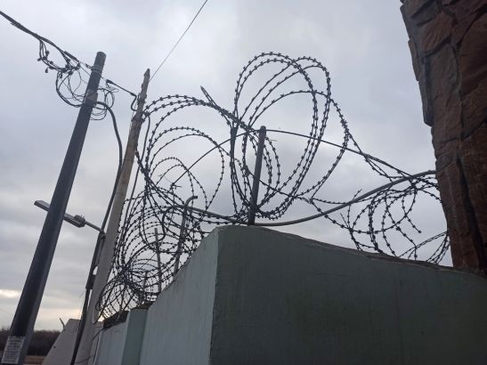 Террористы взяли в заложники сотрудников колонии в Волгоградской области