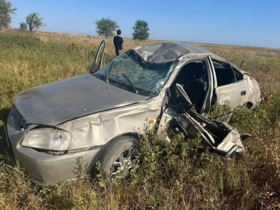 В Ростовской области в ДТП пострадали 18-летний водитель и двое пассажиров