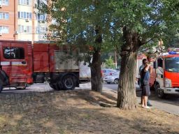 В Ростове случился пожар в девятиэтажном доме