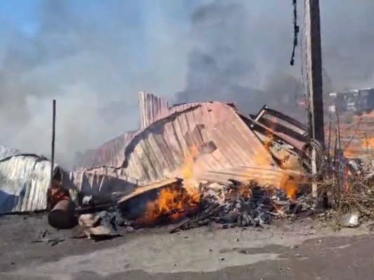 В Ростовской области произошел пожар на складе пиломатериалов