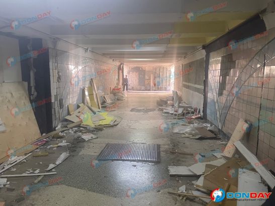 В Ростове-на-Дону в подземном переходе на проспекте Михаила Нагибина снесли ларьки