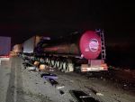 В массовом ДТП с фурами в Ростовской области погиб водитель «Вольво»