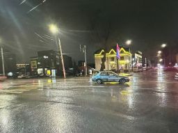 В Ростове водитель авто сбил 16-летнюю девушку на пешеходном переходе
