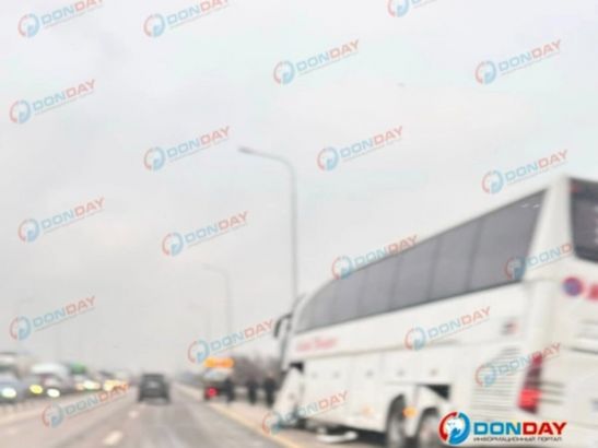 Под Ростовом произошло массовое ДТП с автобусом