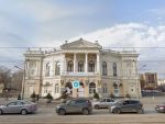 Компанию из Москвы оштрафовали за нарушения при ремонте Нахичеванского театра