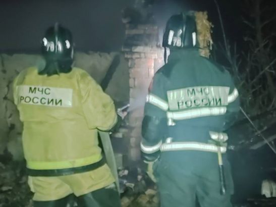 Мужчина погиб при пожаре на севере Ростовской области