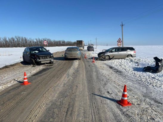 В ДТП с двумя автомобилями погибла пенсионерка в Ростовской области