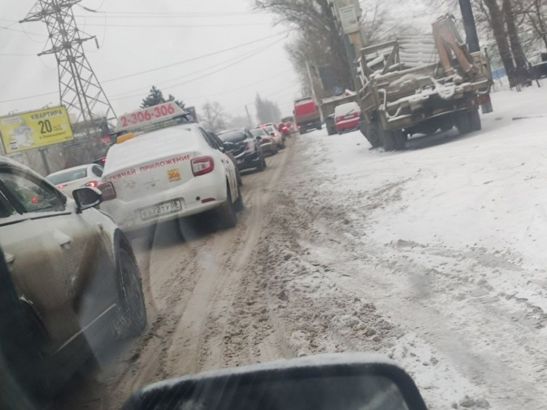 Ростовчане пожаловались на не убранные от снега дороги