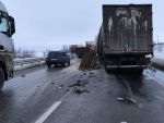В Ростовской области на трассе в массовом ДТП с фурами погиб водитель