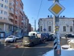 В ДТП в центре Ростова пострадал 33-летний водитель