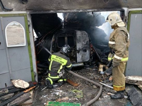 В Ростовской области мужчина погиб при пожаре в гараже