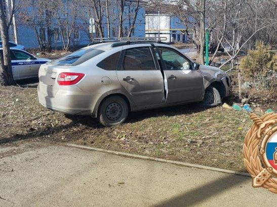 В Шахтах водитель легковушки скончался за рулем из-за остановки сердца