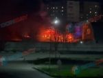 В Ростове горит склад металлолома на Курской