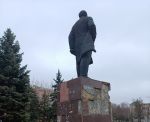 В Каменске разрушается памятник Ленину
