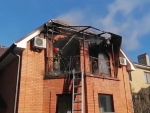 В Ростове в результате возгорания в частном доме пострадала пожилая женщина