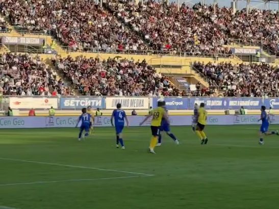 ФК "Ростов" сыграл с махачкалинским "Динамо" со счетом 1:1