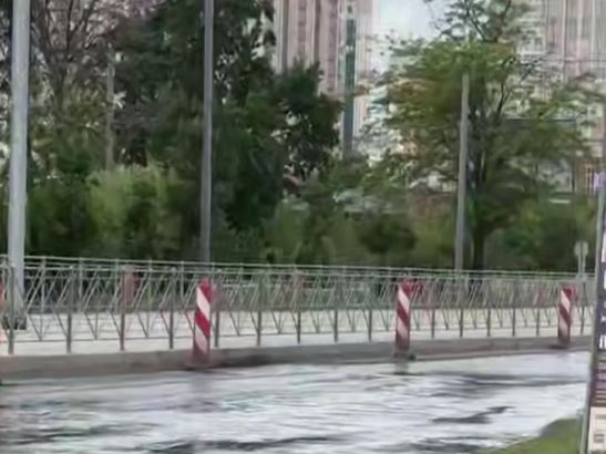 В Ростове Еременко затопило из-за прорыва