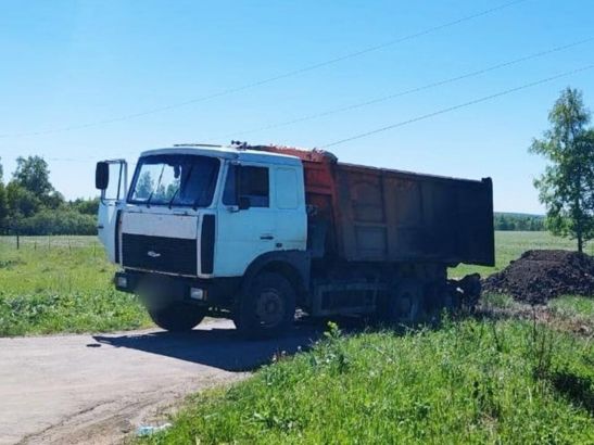 В Аксайском районе погиб водитель самосвала от удара током
