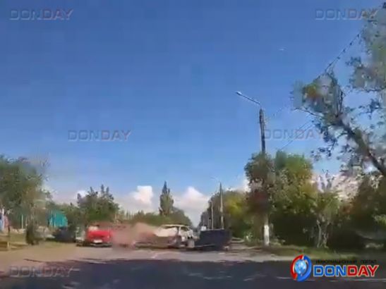 Момент аварии под Ростовом с пострадавшим ребенком записал видеорегистратор