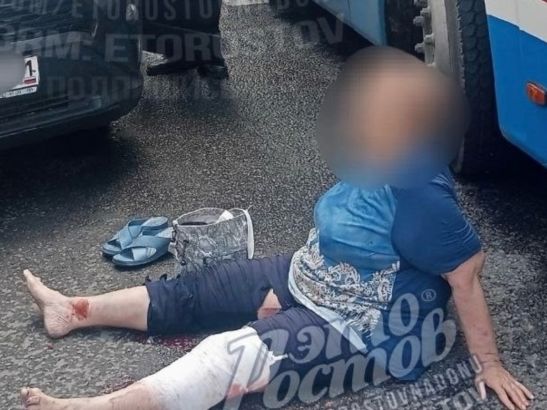 В Ростове на проспекте Буденновском женщина попала под колеса своей машины