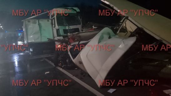 В Аксайском районе в ДТП с четырьмя фурами погиб один человек