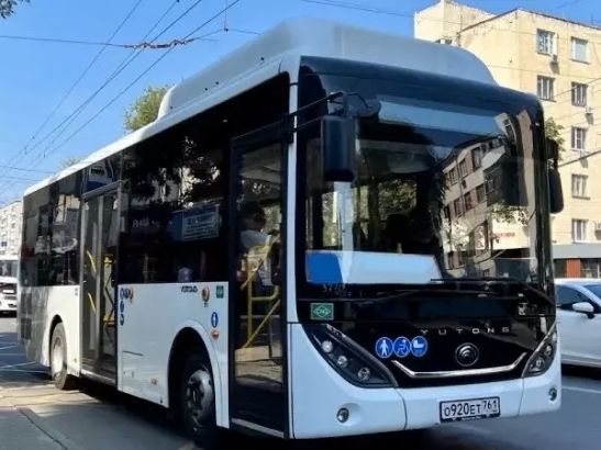 Ростовчане пожаловались на неработающие кондиционеры в автобусе в адскую жару