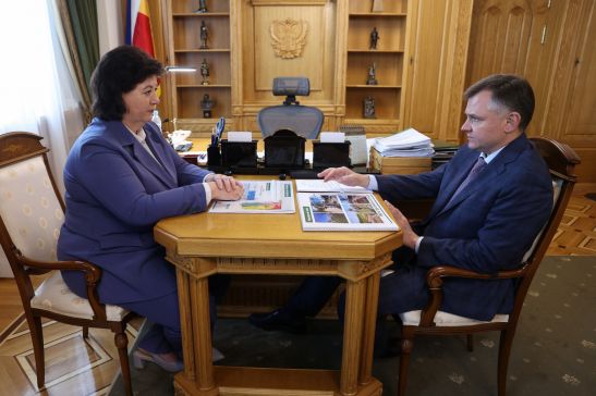 Юрий Слюсарь поручил установить видеокамеры для контроля транзитного транспорта в Чертковском районе
