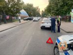 В Ростове 10-летняя девочка попала под колеса легковушки