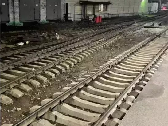 Мужчина попал под колеса пассажирского поезда в Ростовской области