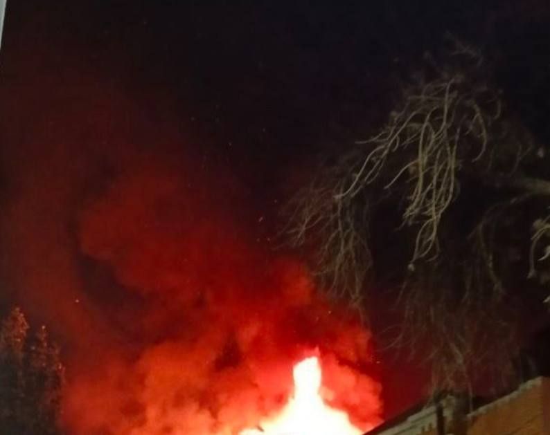 Во время пожара в центре Ростова люди стонали от боли