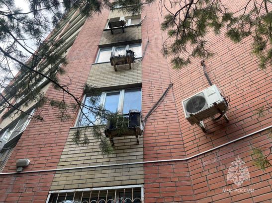 В Ростове блок кондиционера едва не привел к крупному пожару в многоэтажном доме