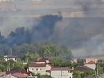 В Суворовском в Ростове на огромной площади полыхает сухостой