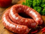 В Ростове выявили опасные колбаски с кишечной палочкой в гипермаркете