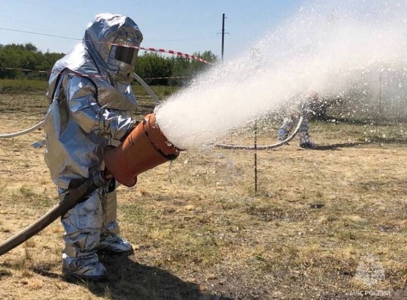 После пожара в Новошахтинске на предприятии ядовитых веществ в воздухе не обнаружили в третий раз