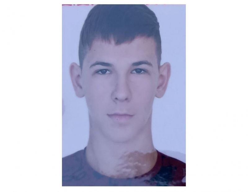 На Дону уже больше трех дней близкие ищут пропавшего без вести 15-летнего подростка
