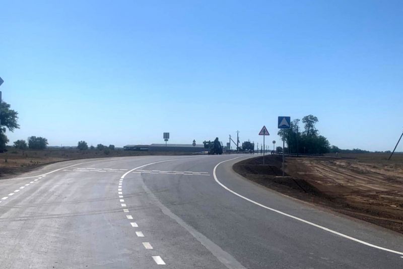 В Мартыновском районе раньше срока отремонтировали дорогу