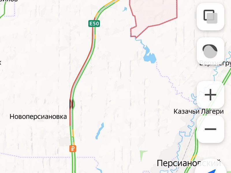 Пробка в 15 километров растянулась на трассе М-4 Дон в Ростовской области