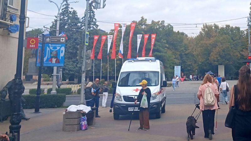 В Ростове на Большой Садовой прохожие обнаружили на лавочке труп