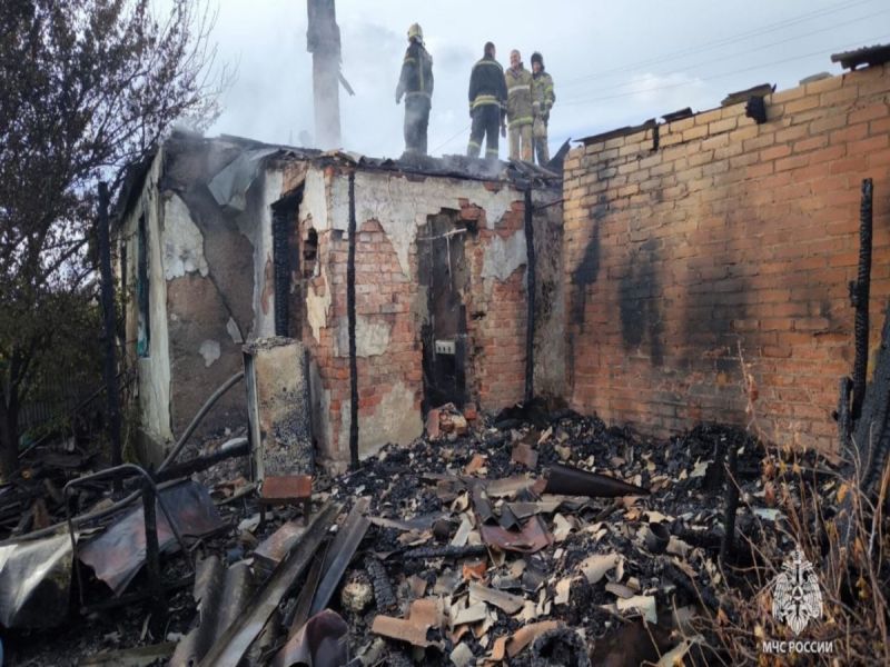 В Ростовской области при пожаре в квартире погибла 57-летняя женщина