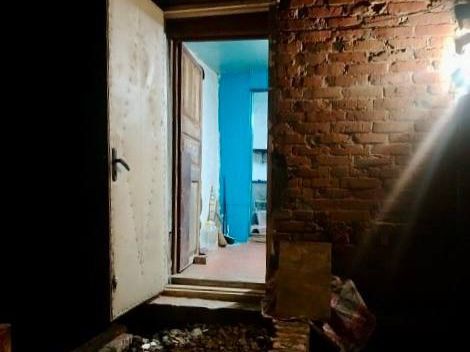 Мужчина ранил ножом приятеля во время пьяной ссоры в Ростовской области