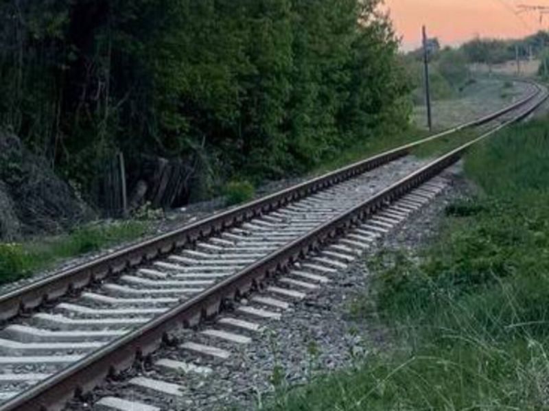 Молодая жительница Новочеркасска погибла под колесами пассажирского поезда