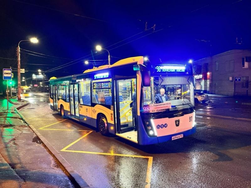 В Ростове хотят выдавать права на управление автобусом с 18 лет