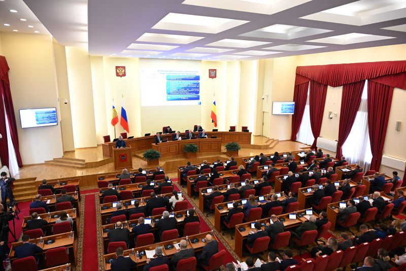 Депутаты Заксобрания Ростовской области обсудили вопросы обеспечения пассажирских перевозок в регионе