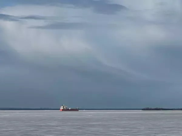 В акватории Азовского моря зимой будут работать шесть ледоколов