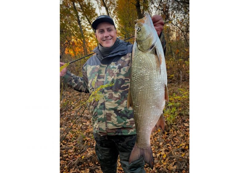 В Ростовской области рыбак поймал в Дону крупного жереха