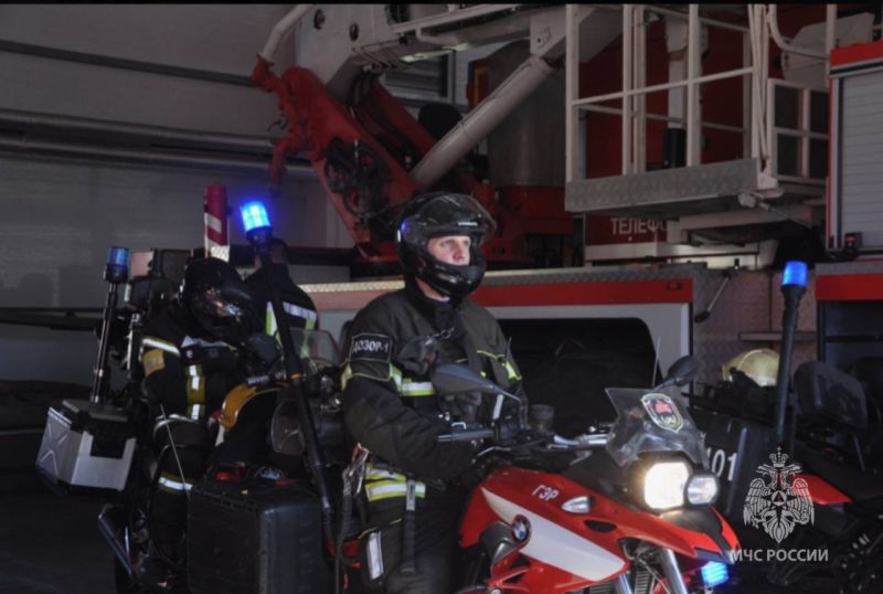 В Ростовской области за сутки 31 октября сотрудники МЧС потушили четыре техногенных пожара